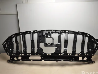 Mercedes-Benz A2438884900 EQA 2021 Grillades - Image 1