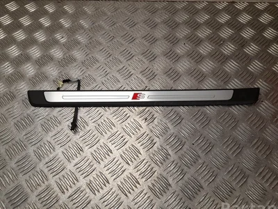 Audi 4KE 947 417 A / 4KE947417A Q8 e-tron 2023 plaque de seuil - panneau de seuil - Image 1