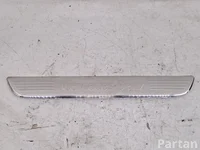 Mercedes-Benz A2576802701, A2056804209, A2056800035, A2576802101 C-CLASS (W205) 2015 Einstiegsleiste vorne