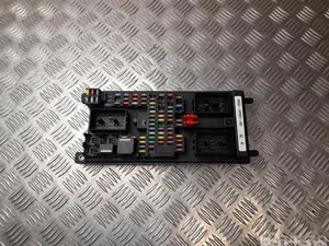 Land Rover DK52-14F041-AD / DK5214F041AD RANGE ROVER IV (L405) 2013 Boîte à fusibles
