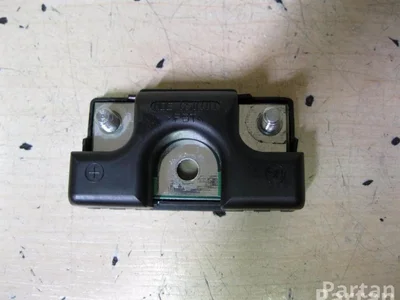 Audi 8T0 035 570 / 8T0035570 A6 (4F2, C6) 2008 Filtre de suppression - Image 1