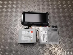 Jaguar GX63-19C299-AC, FW93-11B608-AD, GX63-19C211-AE / GX6319C299AC, FW9311B608AD, GX6319C211AE XF (X260) 2017 Radio z odtwarzaczem CD
