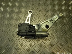 Mercedes-Benz A 222 820 04 42 / A2228200442 S-CLASS (W222, V222, X222) 2015 Unité d'entraînement pour volet