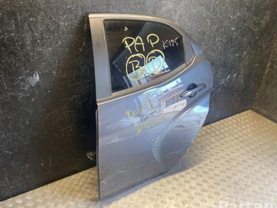 Toyota Yaris P210 2024 Porte Left Rear - Image 1