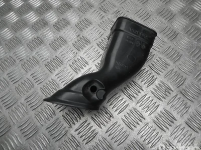 Volvo 31370264 S90 II 2019 Prise d'air / Conduit d'air d'admission - Image 1