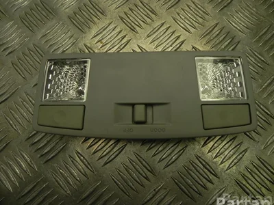 Mazda 2 6 Saloon (GG) 2003 Éclairage intérieur - Image 1