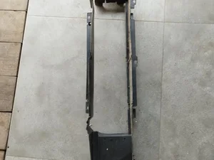Gebrauchtes Original Land Rover J8A2-8A095-BC / J8A28A095BC RANGE ROVER VELAR (L560) 2017 Kühlerbefestigungsteile