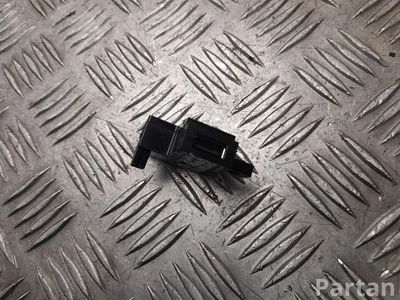 XPeng 8275004DF1 P7 2025 Input device USB - Image 1