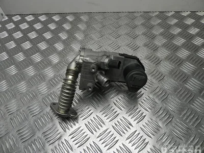 Mercedes-Benz A 274 142 05 19 / A2741420519 C-CLASS (W205) 2014 Vanne EGR - Image 1