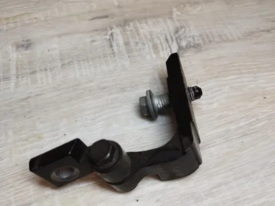 BMW 5A1FCB1 1 (F70) 2025 Door Hinge - Image 1