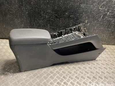 Hyundai 84620-K4510 / 84620K4510 KONA 2020 Accoudoir - Image 1