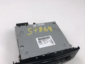 Peugeot 98041637XN RCZ 2013 Radio / lecteur CD