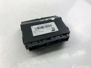 BMW 9296781 3 (F30, F80) 2013 Aparato de mando