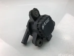 Toyota G9040-52010 / G904052010 AURIS (_E18_) 2015 Pompe à eau