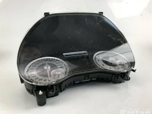 Mercedes-Benz A1769008901 A-CLASS (W176) 2014 Tablero de instrumentos