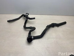 Volkswagen 5WA122101AG Golf VIII (CD1) 2021 Tubería de radiador