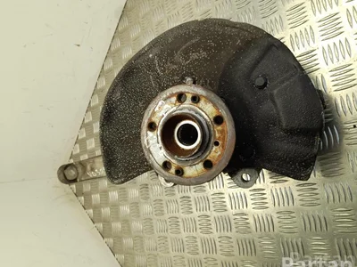 Mercedes-Benz 16610HFB GLE Coupe (C292) 2015 Logement de roulement de roue Right Front - Image 1