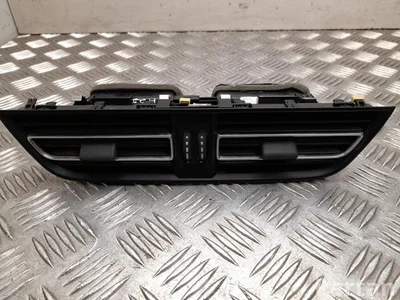 Porsche 95B 819 110 E / 95B819110E MACAN (95B) 2021 Air vent Central - Image 1