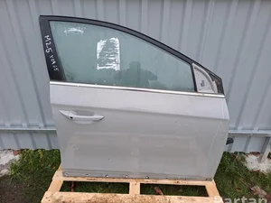 Hyundai IONIQ (AE) 2022 Porte Right Front
