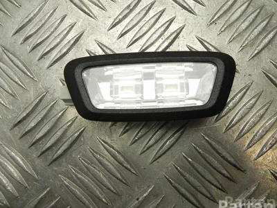 Mercedes-Benz A 000 906 43 01 / A0009064301 GLC (X253) 2017 Lumière intérieure - Image 1