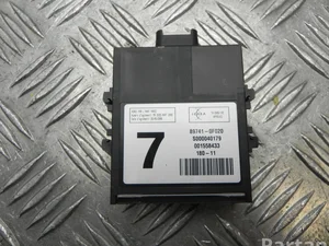 Toyota 89741-0F020 / 897410F020 VERSO (_R2_) 2011 Unité de commande pour porte Right Rear Left Rear Left Front Right Front