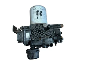 Original (gebraucht) Mercedes-Benz Trucks A0014460464, A0004295795 ATEGO 3 2014 Lufttrockner