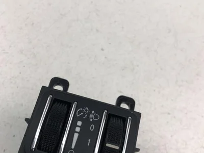 Fiat 68072007 FREEMONT (345_) 2015 Interrupteur de lumière - Image 1