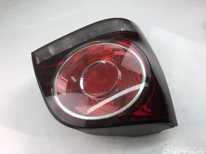 Volkswagen 10061420 POLO (6R, 6C) 2009 Feu arrière