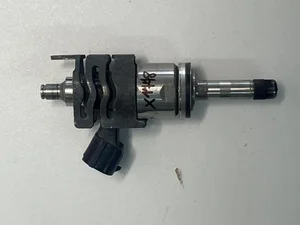 Toyota 2325024010 COROLLA (E210) Estate 2019 Injecteur