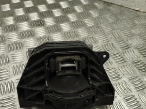 Opel 9834135980 FRONTERA (OV24) 2025 Suspensión del motor