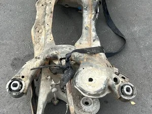 Land Rover LR081524, HPLA5K091AF DISCOVERY V (L462) 2017 poutre d'essieu arrière