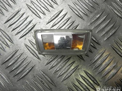 Opel 13 252 455, 13 252 456 / 13252455, 13252456 INSIGNIA A (G09) 2014 Clignotant - Image 1
