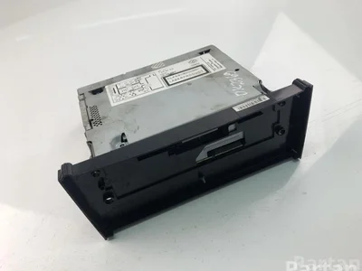 Fiat 7646327316 GRANDE PUNTO (199_) 2008 Radio / lecteur CD - Image 1