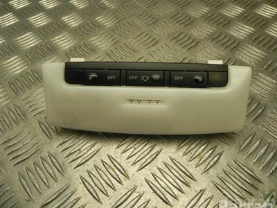 Nissan 26430 5TA0A / 264305TA0A LEAF (ZE1) 2019 Lumière intérieure - Image 1