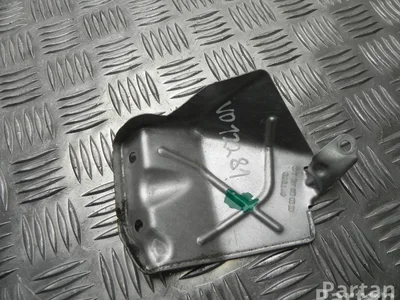 Mercedes-Benz A 274 142 02 20 / A2741420220 C-CLASS (W205) 2014 Support - Image 1