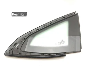 BMW 7482994, 7482996, 43R-01390 / 7482994, 7482996, 43R01390 i4 (G26) 2023 Fiksuotas durelių stiklas(fortkė) dešinysis galinis