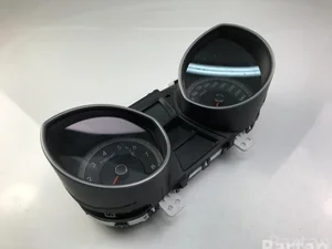 Hyundai 94004-A6010 / 94004A6010 i30 (GD) 2012 Tableau de bord