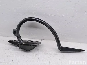 Mercedes-Benz A2057500428 C-CLASS (W205) 2016 Lankstas, gaubtas