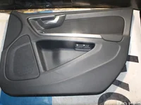 Volvo 8686853 V60 2012 Tapicerka drzwi z prawej z przodu