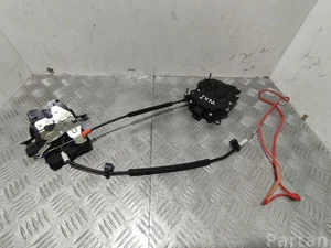 Maserati 6701065090, 06701090450 LEVANTE 2019 Serrure