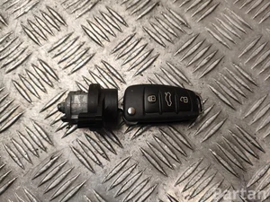 Audi 8V0 837 220 / 8V0837220 A3 Sportback (8VA, 8VF) 2013 lock cylinder for ignition