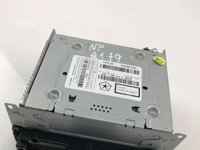 Fiat P68308774ZA FREEMONT (345_) 2015 Radio z odtwarzaczem CD - Obraz 1