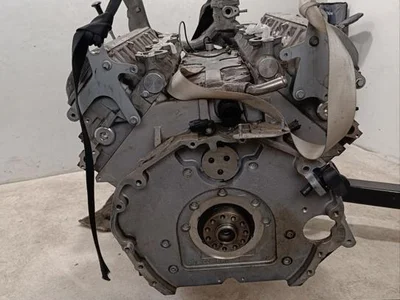 Bentley CKB, 07V100031, 07V.103.371, 07V.133.461.B, 07V.121.037.C, 07V.103.530.A, 07V.103.630.E, 07V121175, / CKB, 07V100031, 07V103371, 07V133461B, 07V121037C, 07V103530A, 07V103630E, 07V121175 MULSANNE (3Y_) 2015 Visas variklis - Nuotrauka 1
