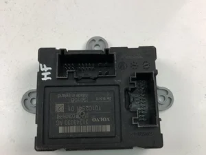 Volvo 31343030AC XC60 2015 БУ двери