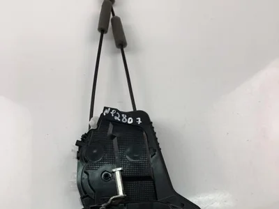 Mazda M73-14480 / M7314480 CX-3 (DK) 2018 Serrure de porte Left Front - Image 1