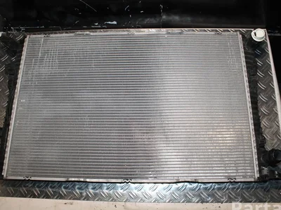 Audi 8K0121251 Q5 (8R) 2012 Radiateur - Image 1