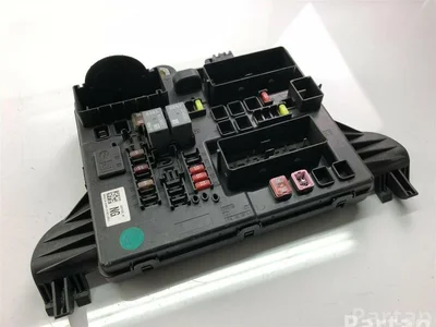 Opel 13277323 INSIGNIA A (G09) 2008 Unités de contrôle - Image 1