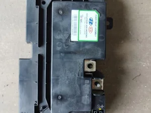 Hyundai 37514-GI000 / 37514GI000 Ioniq 5 NE 2021 Przekaźnik