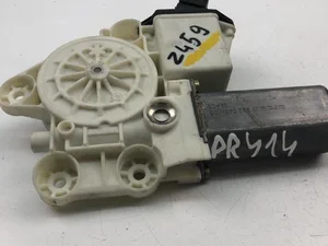 Toyota 991558104 COROLLA (_E12_) 2005 Langų pakėlimo varikliukas