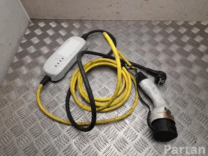 Volkswagen 1EA 971 675 AN / 1EA971675AN Touareg III CR 2024 Câble de charge du véhicule